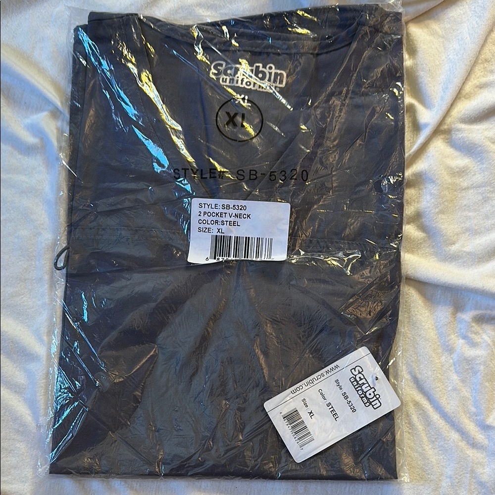 Scrubin Uniforms V-Neck Scrub Top in Gray
